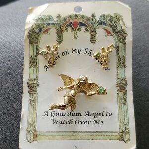 Gold Angel Jewelry Set with Green Accents